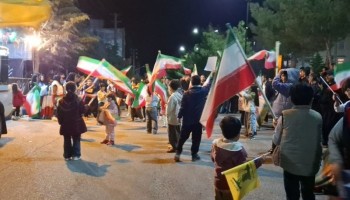 نمایش اقتدار و شکوه مرزنشینان پاوه ای در پنجاه و چهارمین شب متوالی