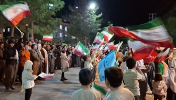 نمایش اقتدار و شکوه مرزنشینان پاوه ای در پنجاه و ششمین شب متوالی