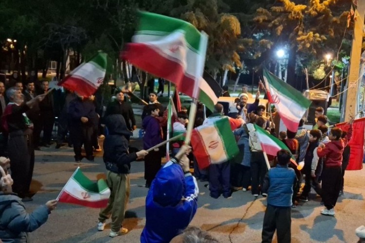 عهد پایدار مردم مرزدار پاوه ای در اجتماعات شبانه