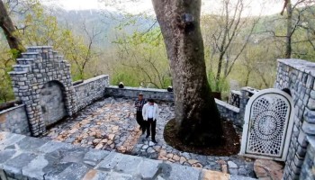 تلاقی طبیعت و معنویت در اورامانات؛ بازدید فرماندار پاوه از نخستین مسجد روباز کشور