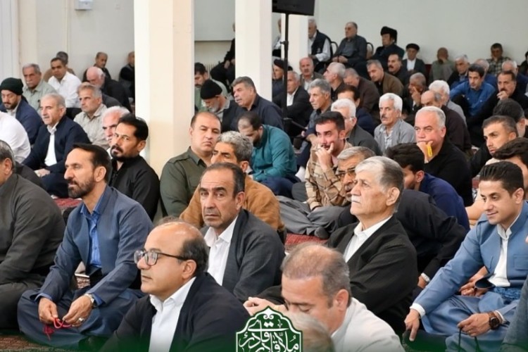 تصاویر نماز جمعه امروز شهر پاوه  
