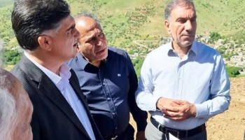 بازدید سرزده معاون عمرانی استانداری و فرماندار پاوه از سایت اجرایی کنارگذر پاوه؛