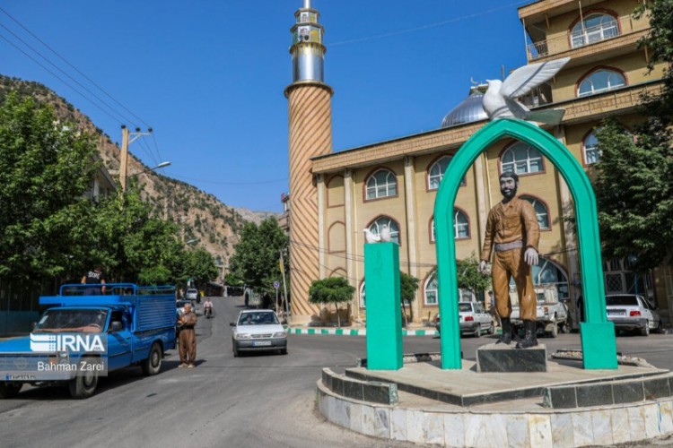 فرماندار پاوه: اِلمان شهدای شهر باینگان نصب می‌شود