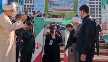 بدرقه زائران پاوه ای «رهبر شهید انقلاب»