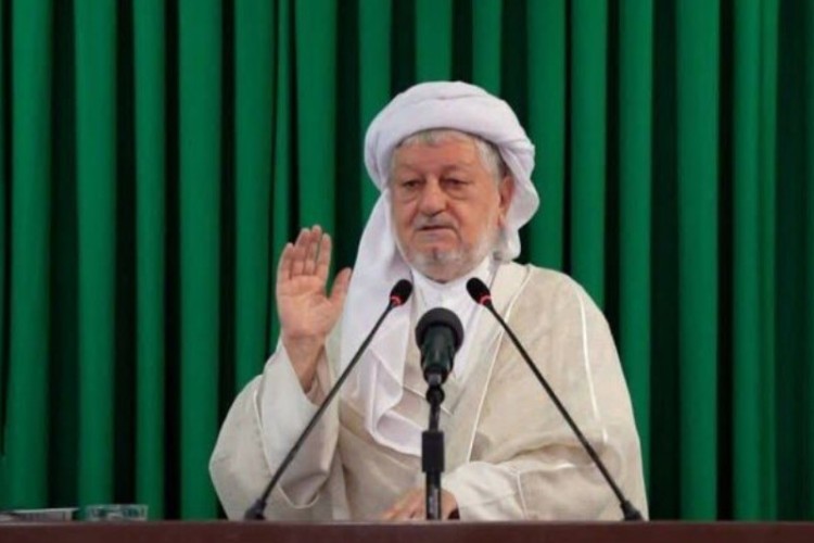 امام جمعه پاوه: تشییع رهبر شهید، جلوه‌ای از وفاداری ملت بود