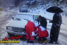 آمادگی نیروهای امدادی هلال احمر پاوه برای کمک به مسافران در راه مانده ها
