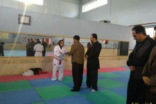 تجلیل و تقدیر اعضای انجمن پشتیوان ورزش پاوه از خانم  وجیهه مرادی