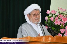 ماموستا قادری: اولاد رسول‌الله (ص) سبب افتخار و تاج سر ما هستند