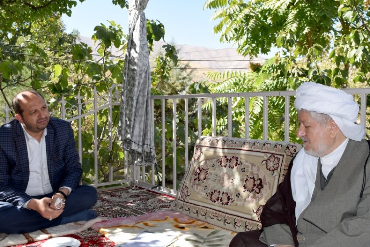 ماموستا قادری : در تأمین زندگی مردم کوتاهی کرده‌ایم /نبود معیشت؛ یکی ازدلایل افزایش جرم و زندانی در جامعه است