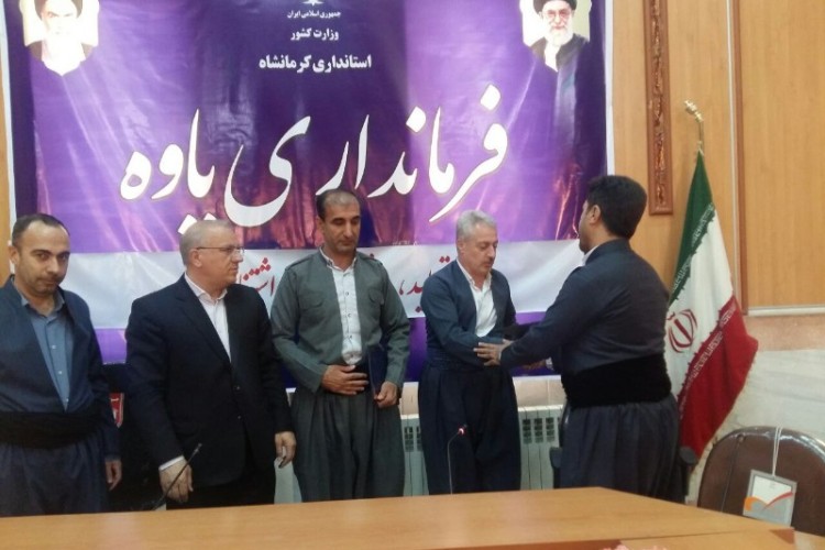 از رئیس تعاون روستایی و نمایندگی ایران خودرو پاوه تجلیل شد