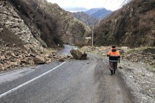 ۸۰ میلیمتربارش باران درپاوه/برفروبی ونمک پاشی انجام شده است