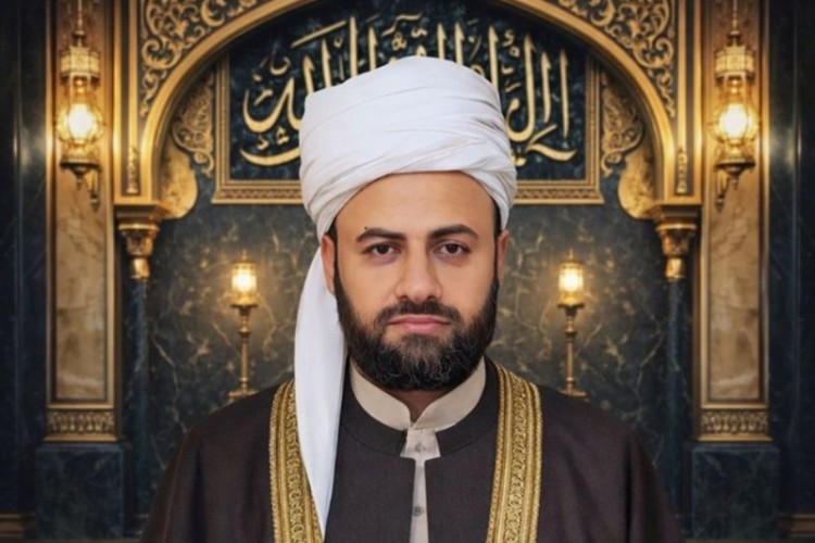 نقد امام جمعه شهر باینگان از اهانت اخیر علی کریمی به مقدسات دو میلیارد مسلمانان