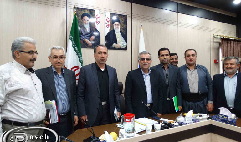 دیدار اعضای شورای اسلامی شهر وشهردار پاوه با معاون عمرانی وزیرکشور دیدار اعضای شورای اسلامی شهر وشهردار پاوه با معاون عمرانی وزیرکشور