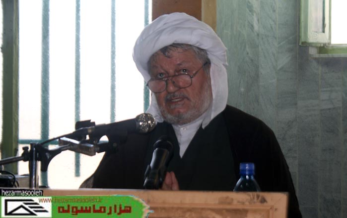 برای تداوم راه امام باید در مقابل زیاده خواهی های دشمنان بایستیم