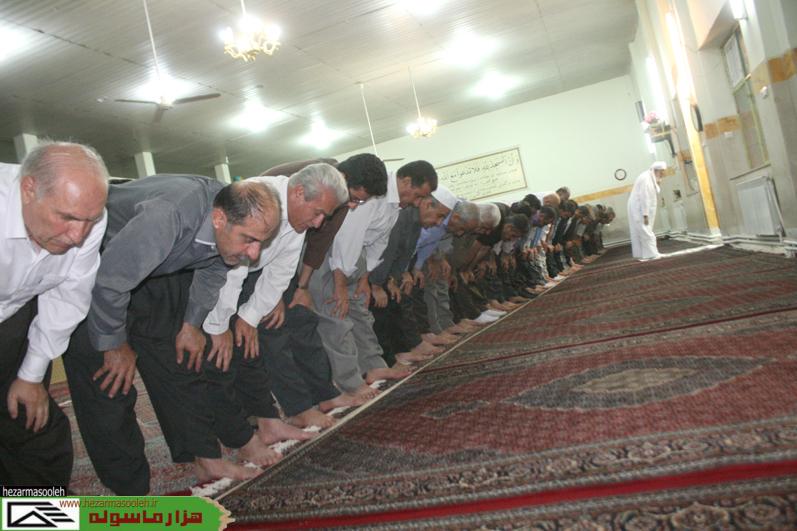 گزارش تصويري از اقامه نماز هاي تراويح در مساجد سطح شهر پاوه
