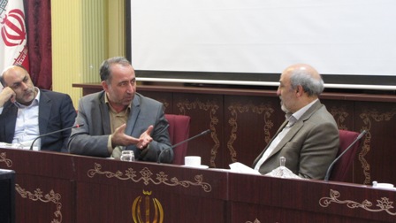 منوچهری:سالنهای ورزشی باید از مزایده خارج و در اختیار هیئت های ورزشی قرارگیرد منوچهری:سالنهای ورزشی باید از مزایده خارج و در اختیار هیئت های ورزشی قرارگیرد