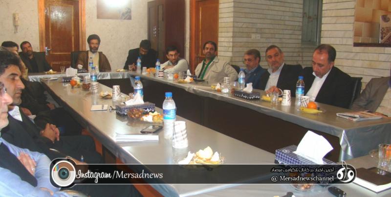 برگزاری نشست 16 کاندیدای نزدیک به لیست نهایی ائتلاف اصولگرایان در کرمانشاه/ اعلام اسامی نهایی توسط رسانه ها گمانه زنی است + تصاویر