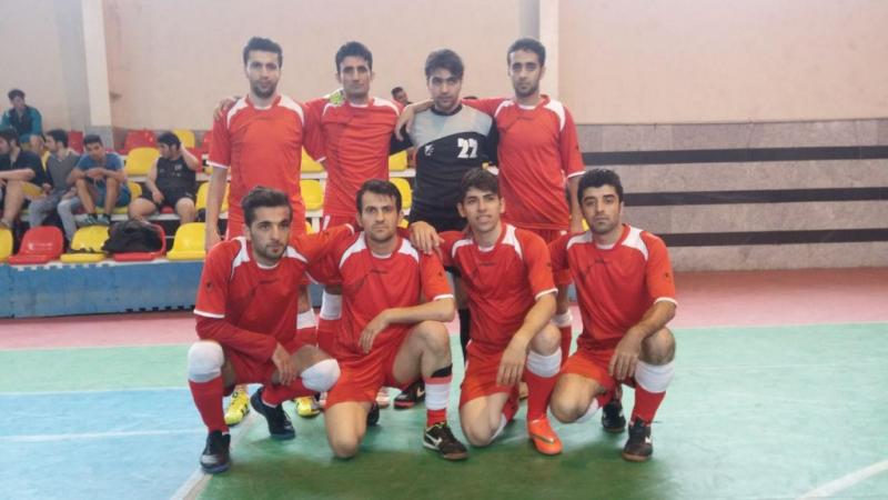 تیم هورامان پاوه به مرحله نیمه نهایی صعود پیدا کرد/آریان رازقی فرد مدال نقره وزن ۵۹-مسابقات کونگ فو توا قهرمانی کشور را از ان خود کرد تیم هورامان پاوه به مرحله نیمه نهایی صعود پیدا کرد/آریان رازقی فرد مدال نقره وزن ۵۹-مسابقات کونگ فو توا قهرمانی کشور را از ان خود کرد