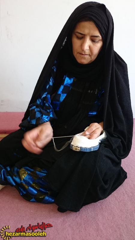 تجلی اقتصاد مقاومتی در هنر دست بانوان پاوه ای