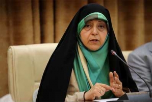 یک نشست بی ابتکار برای کنترل ریزگردها/ دستاورد: ادارات تعطیل نشود ؛ مردم در خانه بمانند