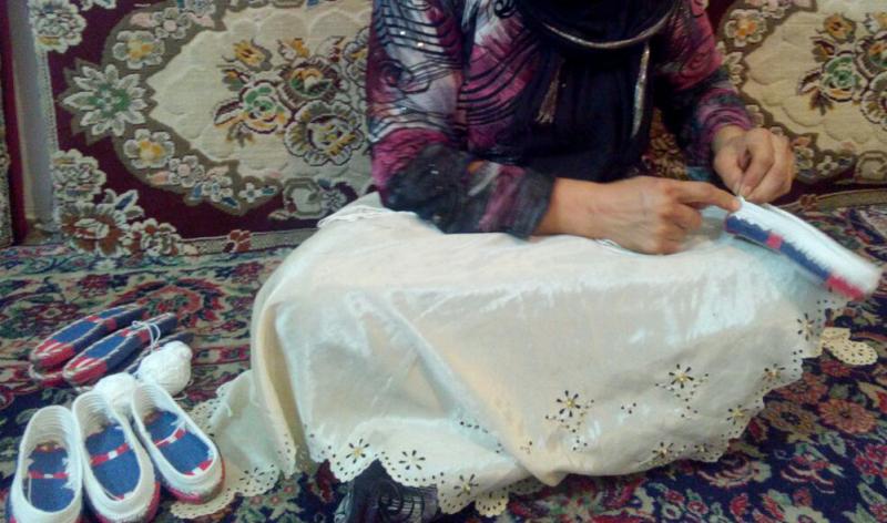 تجلی اقتصاد مقاومتی با تولید صنایع دستی در پاوه