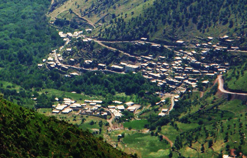 قطعی آب و برق و تلفن روستای هانی گرمله پاوه/ستاد مدیریت بحران پاوه کجاست؟