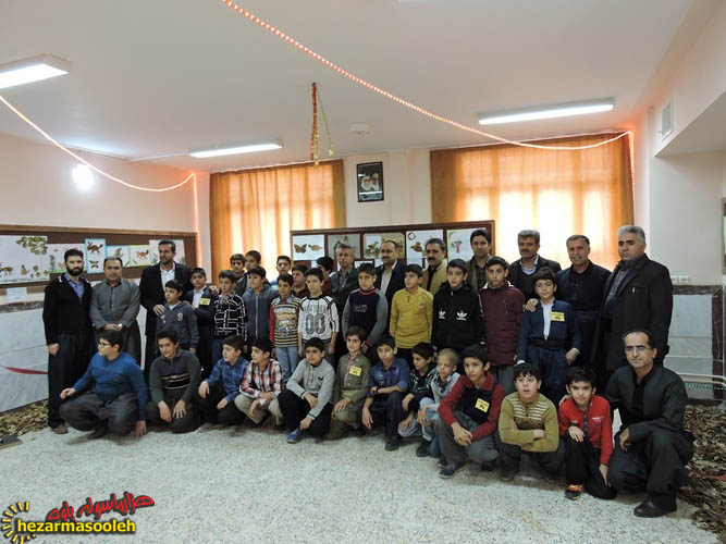 افتتاح نمایشگاه نسیم پاییزی در دبستان شهید مطهری پاوه افتتاح نمایشگاه نسیم پاییزی در دبستان شهید مطهری پاوه