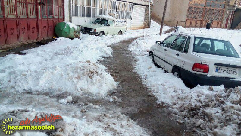 اهالی محله شهید رضا مصطفی زاده خواستار مساعدت شهرداری شدند/مشکل تردد در برخی از کوچه ها و خیابانها همچنان ادامه دارد+تصاویر