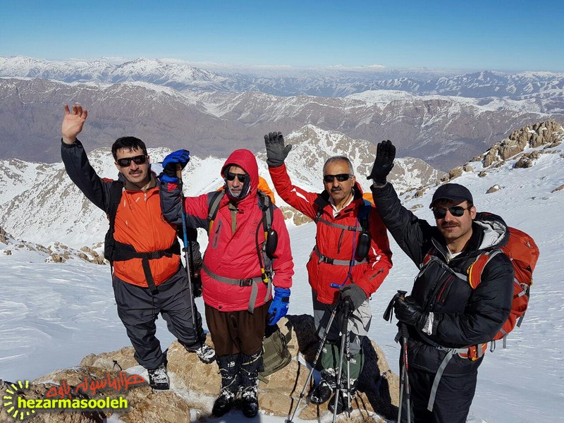 گزارش تصویری از صعودی زمستانی و زیبا به کوه نور شهرستان پاوه