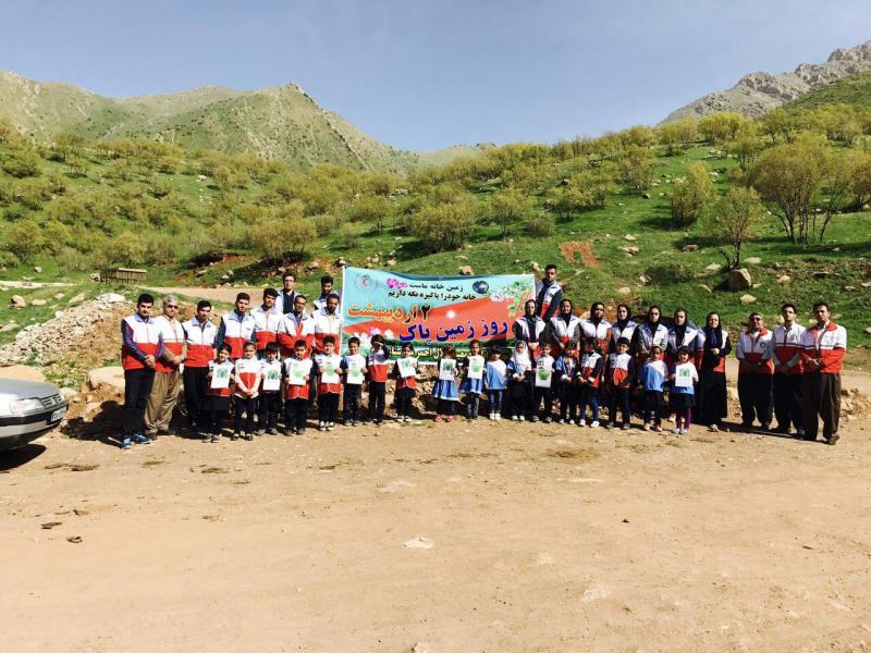 تفرجگاه سردره پاوه پاكسازي شد تفرجگاه سردره پاوه پاكسازي شد