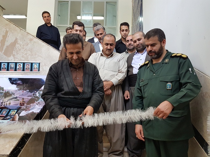 افتتاح یادبود شهدای فرهنگی و دانش آموز آموزش و پرورش شهرستان پاوه افتتاح یادبود شهدای فرهنگی و دانش آموز آموزش و پرورش شهرستان پاوه