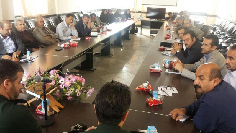 بررسی علل وعوامل به وجودآورنده ی تندروی های مذهبی در سطح منطقه 