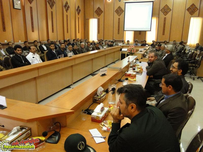 سوگندنامه اعضای شوراي شهرستان پاوه توسط اعضاي شورا قرائت شد /تشكيل ائتلاف سه به دو در شوراي شهر پاوه سوگندنامه اعضای شوراي شهرستان پاوه توسط اعضاي شورا قرائت شد /تشكيل ائتلاف سه به دو در شوراي شهر پاوه