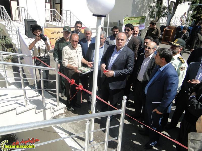 افتتاح میدان باز سازی شده، سوئیت و دیوار حائل در پاوه 