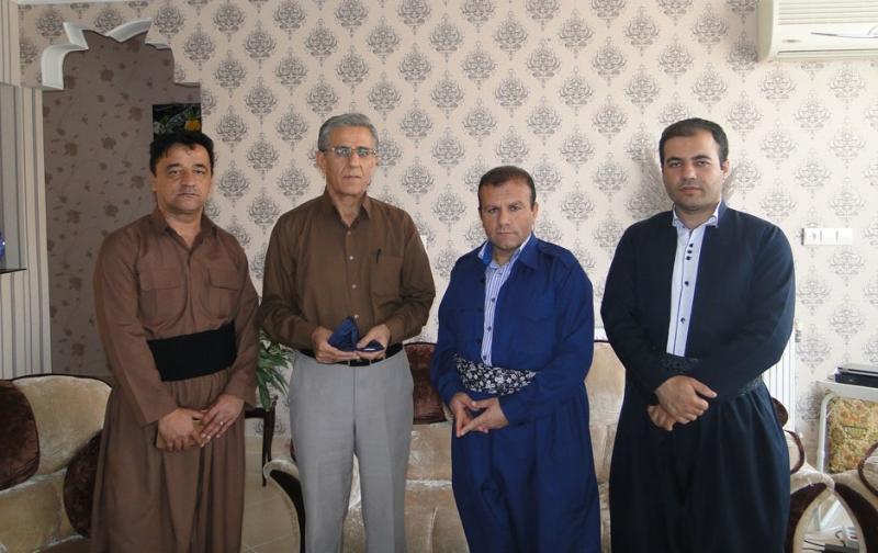 برگزاری نشست با اصحاب رسانه در خصوص مشارکت در یک "کمپین زیست محیطی"/تهیه 3 هزار عدد کیسه زباله مخصوص خودرو برگزاری نشست با اصحاب رسانه در خصوص مشارکت در یک "کمپین زیست محیطی"/تهیه 3 هزار عدد کیسه زباله مخصوص خودرو