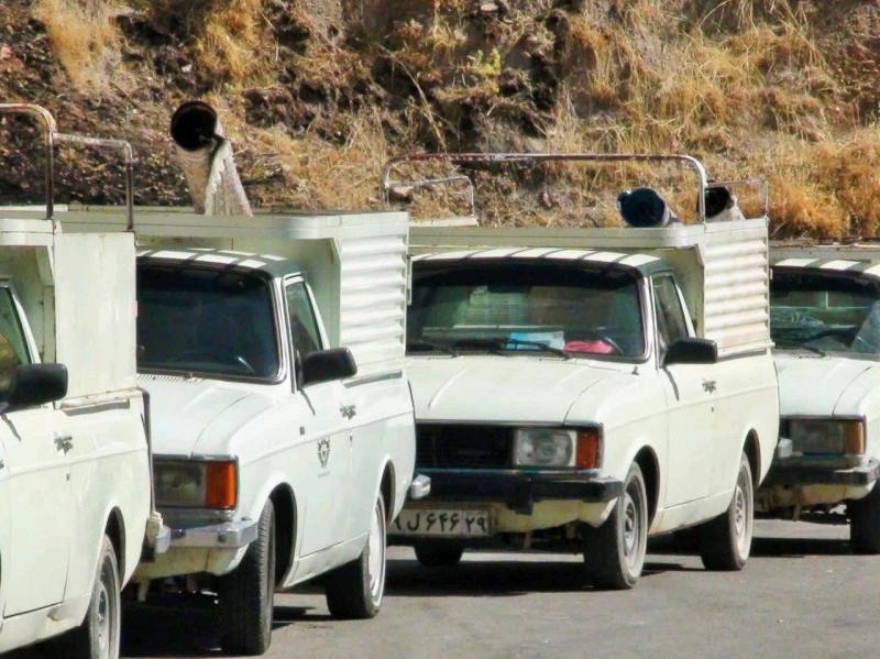 12 سری کمک جهیزیه به نوعروسان در جوانرود اهدا شد