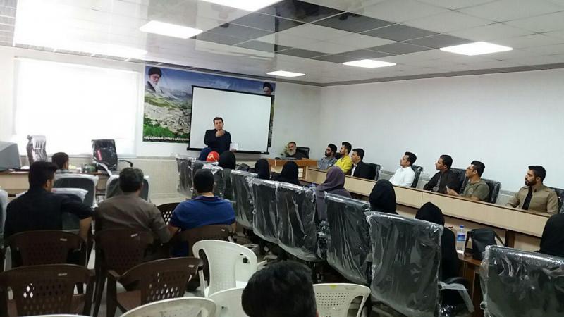 برگزاری دوکارگاه  حقوق ورزشی و آشنایی با مکمل های ورزشی در پاوه