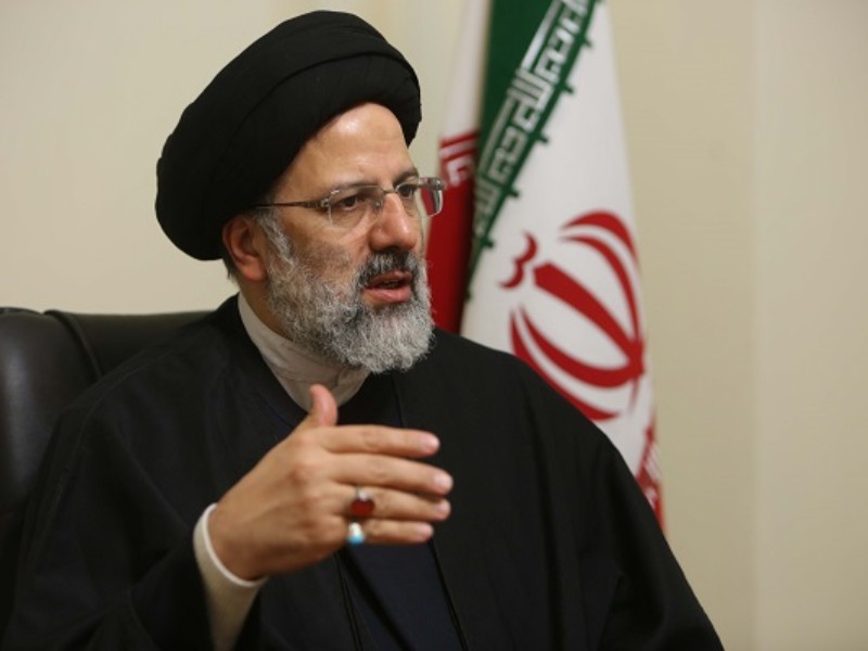 آِیت‌الله رئیسی: آمده ام تا با کمک همه مردم، دولتی مردمی برای ایرانی قوی تشکیل دهم