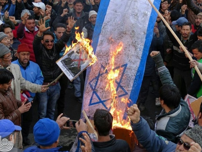 ڕژیمو زاوڕۆکوشو سەیونیستی دماو ۱۱ ڕۆی جەنگی،تەسلیم بی