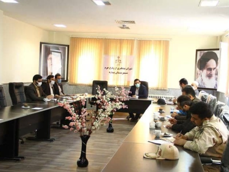 برگزاری جلسه پیشگیری از وقوع جرم با محوریت جرائم و تخلفات انتخاباتی در پاوه+تصاویر