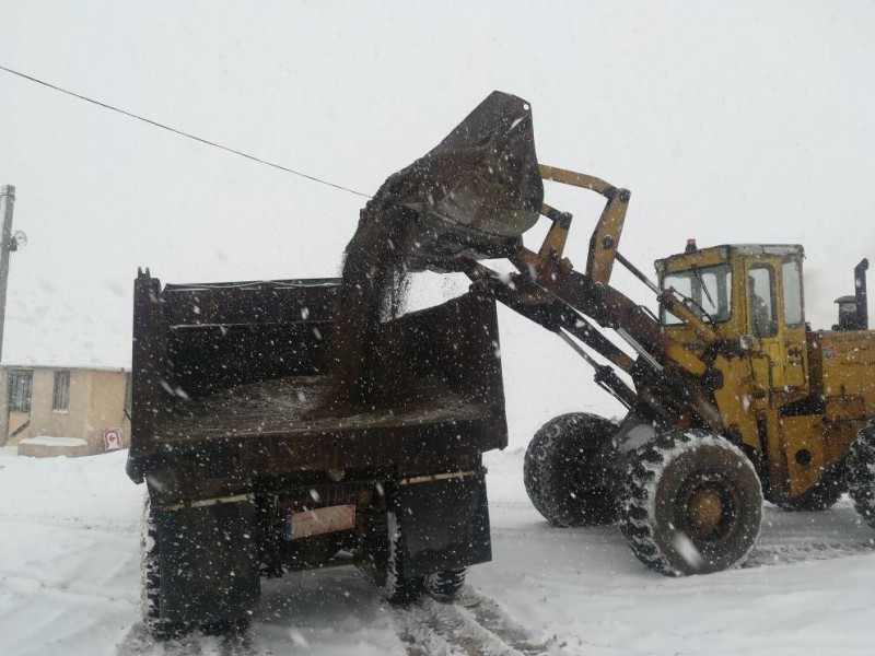 برف روبی محور سه راهی شهدا به هانه گرمله