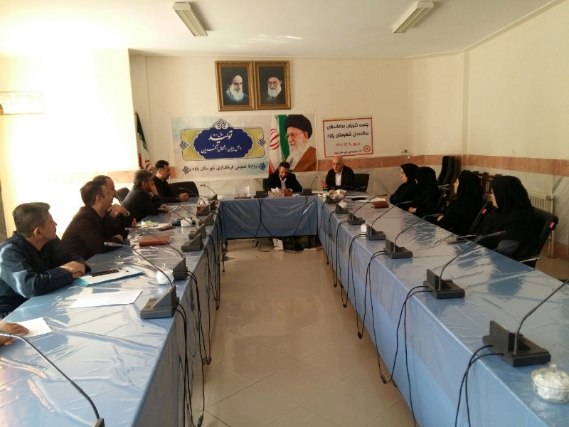 فرهنگ مردم شهرستان عامل اصلی و تعیین کننده برای پرداختن به مساله سالمندی است فرهنگ مردم شهرستان عامل اصلی و تعیین کننده برای پرداختن به مساله سالمندی است