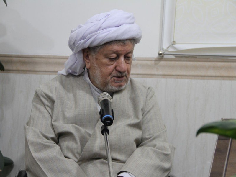 امام جمعه پاوه : بکوشیم سیمای شهر ما سیمایی قرآنی و رمضانی باشد امام جمعه پاوه : بکوشیم سیمای شهر ما سیمایی قرآنی و رمضانی باشد