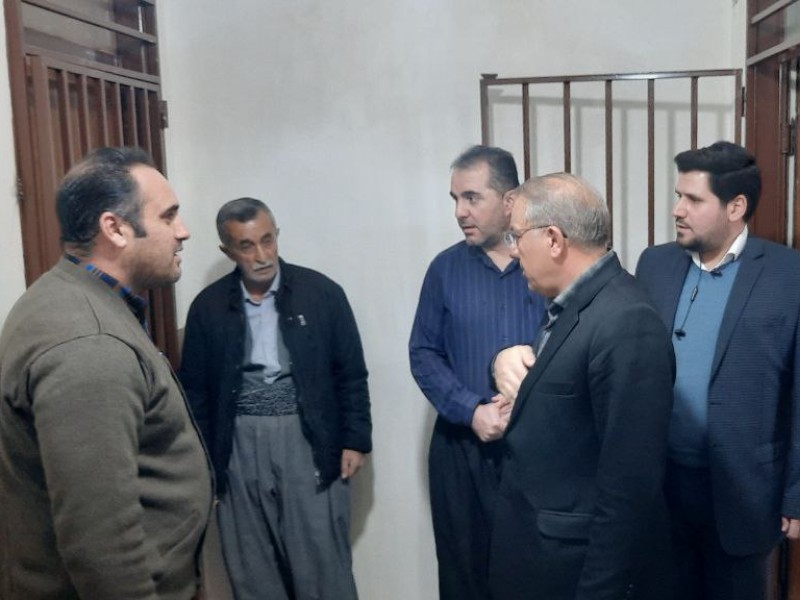 توجه به رفع محدودیت و مانع زدایی در بخش اقتصادی و رونق بازار پاوه توجه به رفع محدودیت و مانع زدایی در بخش اقتصادی و رونق بازار پاوه