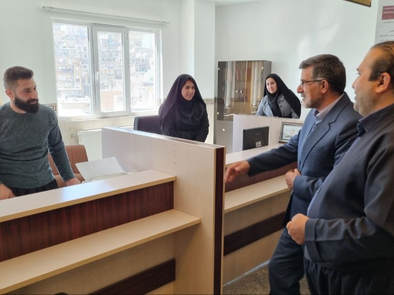 بازدید فرماندار از اداره بنیاد شهید و امور ایثارگران شهرستان پاوه بازدید فرماندار از اداره بنیاد شهید و امور ایثارگران شهرستان پاوه