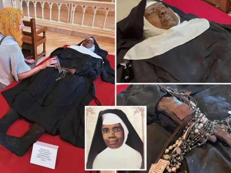 جە آمریکانە لاشەو ساقو ژَنێوە مەردێ دماو چوارساڵێ دلێو تاووتیەنە کەوتێنە بەرۆ