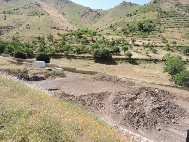 پروژه ساخت دومین زمین چمن مصنوعی آموزش و پرورش شهرستان پاوه در یک سال اخیر کلید خورد