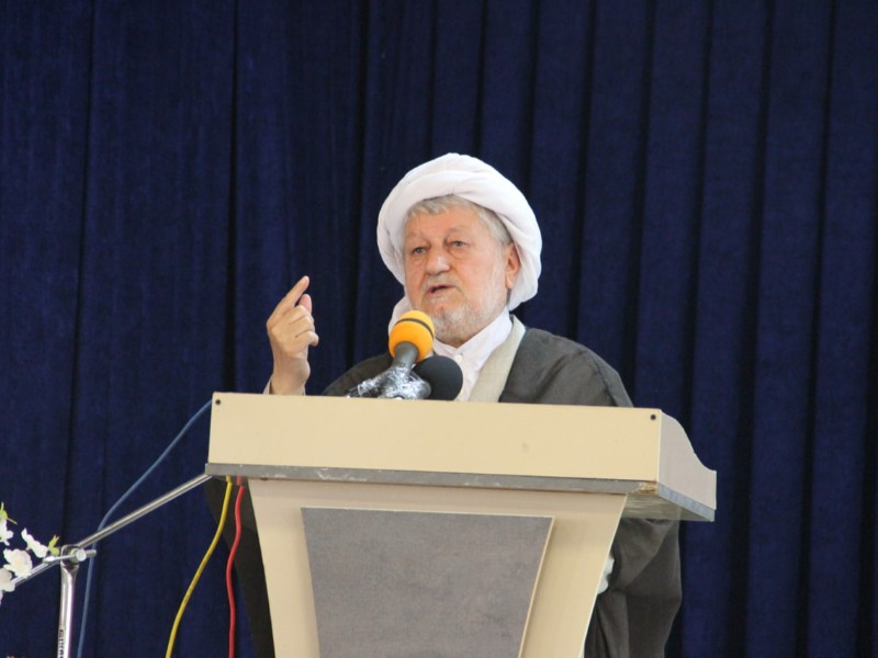 اهدای جهیزیه، یک قدم مثبت در حل بعضی از مشکلات جوانان است اهدای جهیزیه، یک قدم مثبت در حل بعضی از مشکلات جوانان است