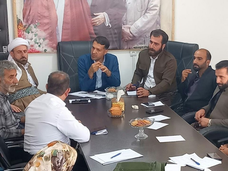 باید فرهنگ ناب اسلامی را در جامعه زنده کرد باید فرهنگ ناب اسلامی را در جامعه زنده کرد