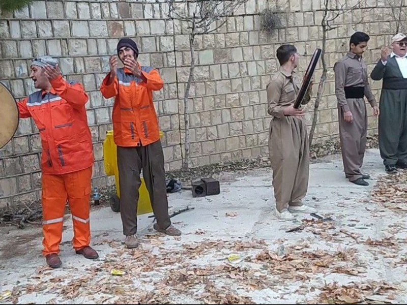 اجرای نمایش خیابانی (بازگشت) در باینگان پاوه